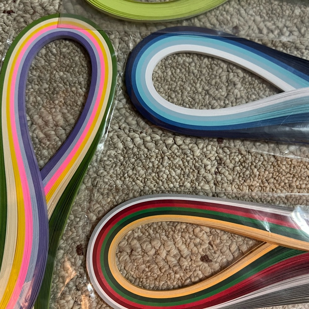 Quilling Paper - Picture 2 of 3